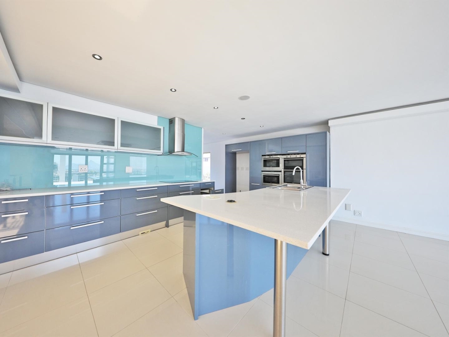 5 Bedroom Property for Sale in Baronetcy Estate Western Cape